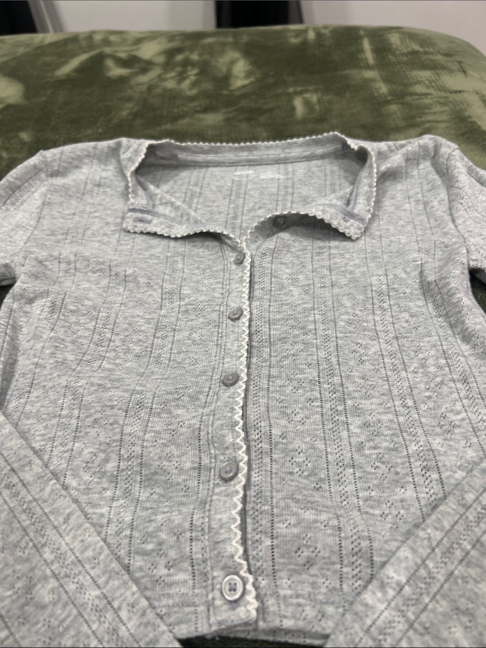 Light Gray Ribbed Button-Front Women's Cardigan - Picture 3 of 3